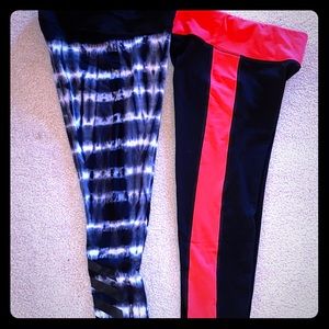 Lot of 2 (XS) Capri leggings